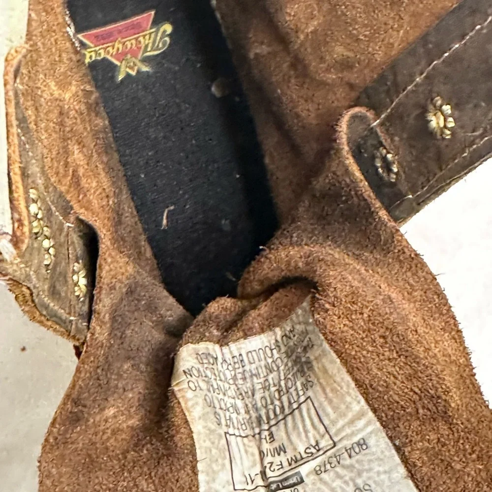 Thorogood men brown boot size 13, pre-owned